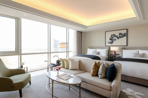 10日前まで予約OK！洗練されたセンスが光る部屋の5つ星ホテル滞在の金浦着プラン