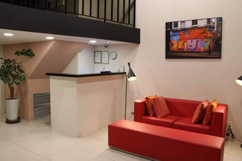 都心部から少し離れた静かなエリア!地下鉄が2路線使える好立地なホテルにステイ