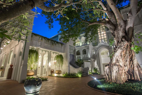 プライベートプールつきの5つ星ホテルで極上のチェンマイステイ。ビジネスクラス利用