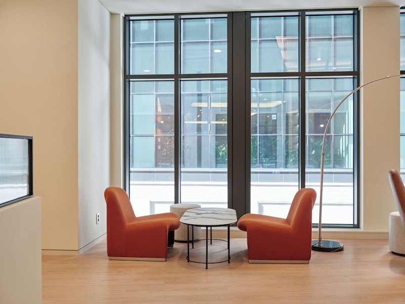 乙支路3街駅すぐ！スクリーンゴルフ練習場がそなわるレジデンシャルホテル滞在