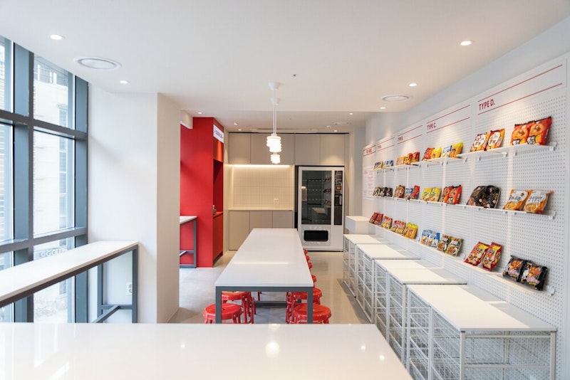 忠武路駅から徒歩3分!コワーキングスペースや共用キッチン完備のホテルにステイ