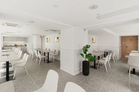 自宅のようにくつろげる！現代的なデザインのホテルでリラックス滞在