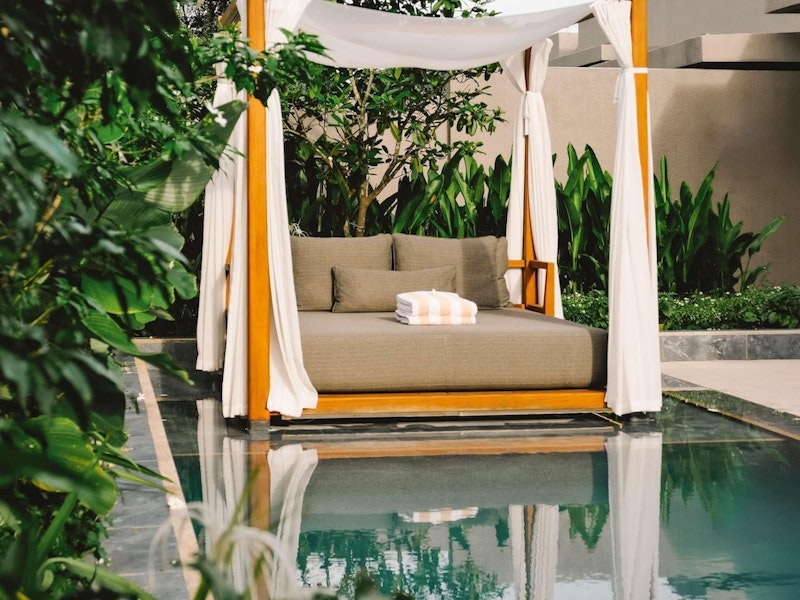 トロピカルガーデンにかこまれた5つ星リゾートで静寂を楽しむステイ!JAL利用