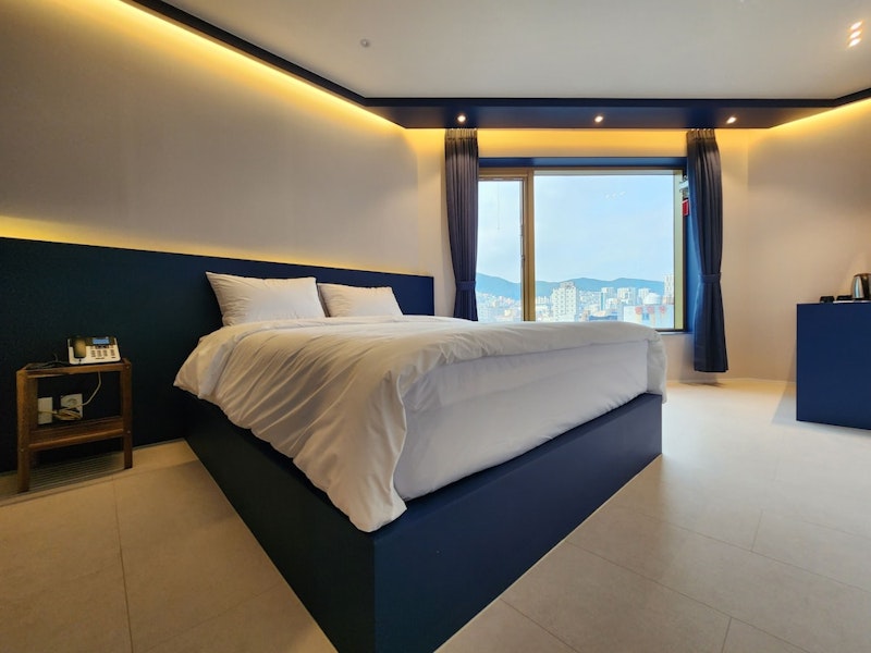 釜山駅へ歩いて3分！チャイナタウンも徒歩圏内の好立地なホテルにアクティブステイ