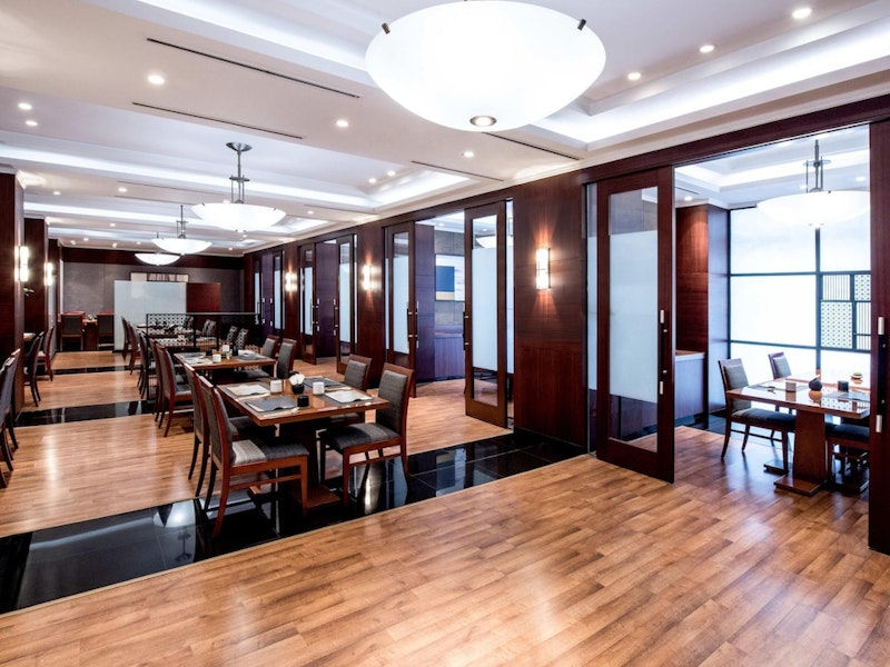 レジャー施設充実＆豪華ダイニングも魅力の5つ星ホテル！ファミリールームにステイ