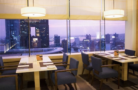 高雄と台北をコスパよく周遊!移動に便利な快適ホテルに泊まって楽しみつくす台湾