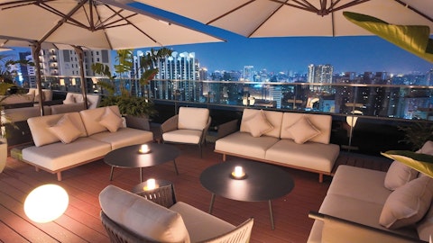 観光に便利な駅チカ&レストランや屋内プールなど施設充実!安心の日系4つ星ホテル泊