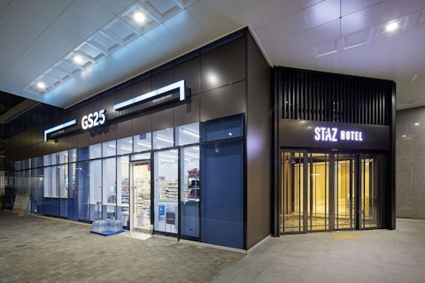 衿川区庁駅から徒歩15分！機能的で清潔なホテルで快適ステイ。ビジネスクラス利用