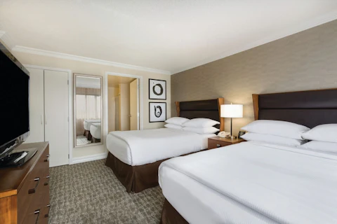 ディズニーランドパークチケットつき！スタジアムに近く観光にも便利な4つ星ホテルに宿泊