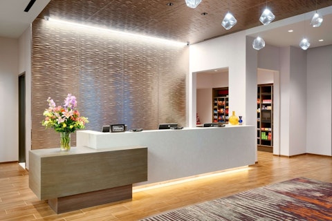 ビジネスクラスで行く！身体を動かせる施設がそろうホテルでリフレッシュステイを満喫