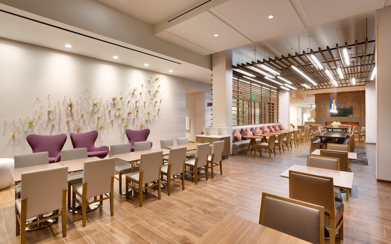 ディズニーランドパークチケットつき！高コスパなカリフォルニア周遊。ビジネスクラス利用