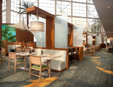 人気テーマパーク近く！屋外プール2つ完備の4つ星リゾートホテルに泊まるプラン