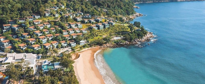 白い砂浜が目の前に！プライベートビーチ併設の5つ星ホテルに宿泊。往復送迎つき