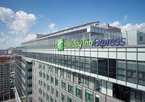 人気モール直結の駅チカホテルに充実のステイ！朝食つき＆ビジネスクラス利用で快適