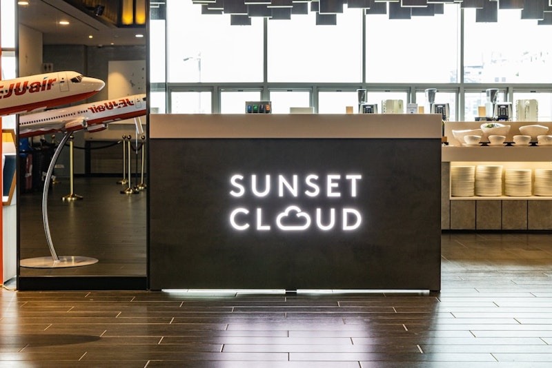 10日前まで予約OK！モール直結＆弘大入口駅が目の前のホテルにステイ。便利な朝食つき