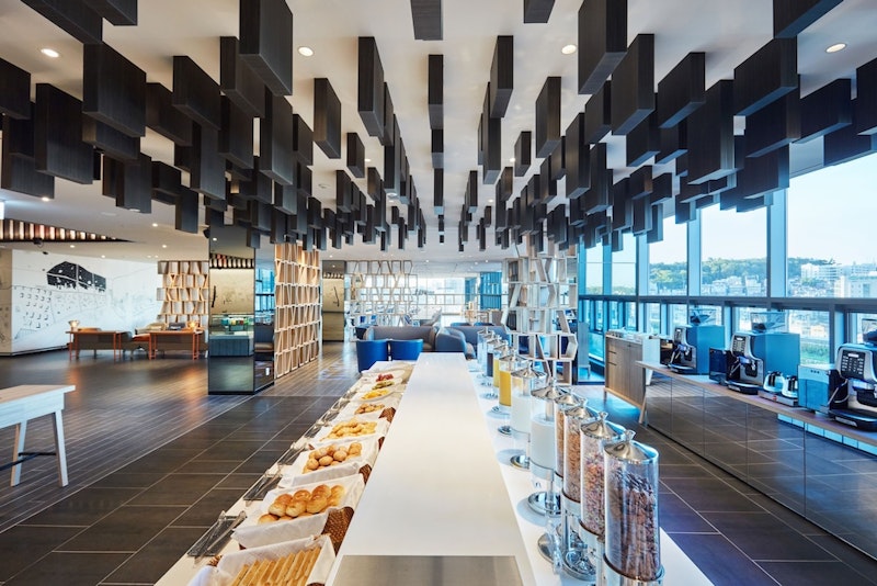 モール直結でショッピングを満喫！弘大エリアの駅前ホテルにステイ。朝食つき＆金浦着