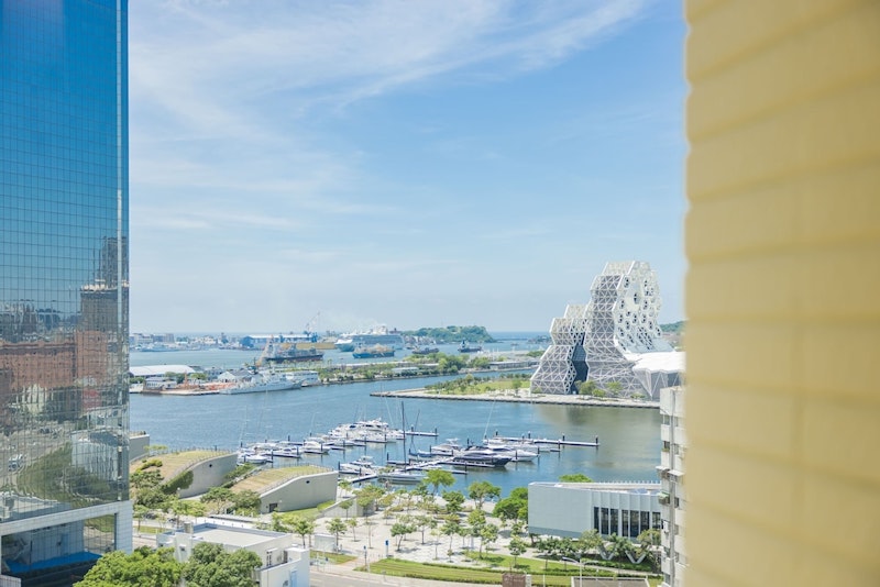 ハーバービューをひとりじめ！光栄碼頭すぐそばの好立地＆清潔感あるホテルで充実ステイ