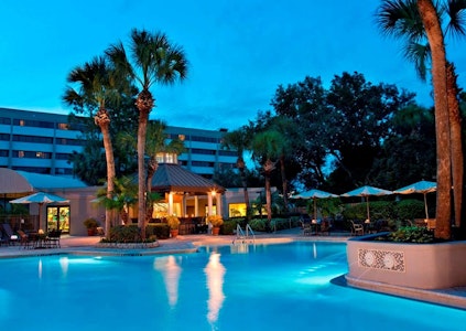 プールやジャグジーつき！リゾートスタイルのホテルで楽しむ癒やしのステイ