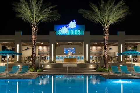 大きなラグーンプールを完備！4つ星リゾートホテルで楽しむリフレッシュステイ