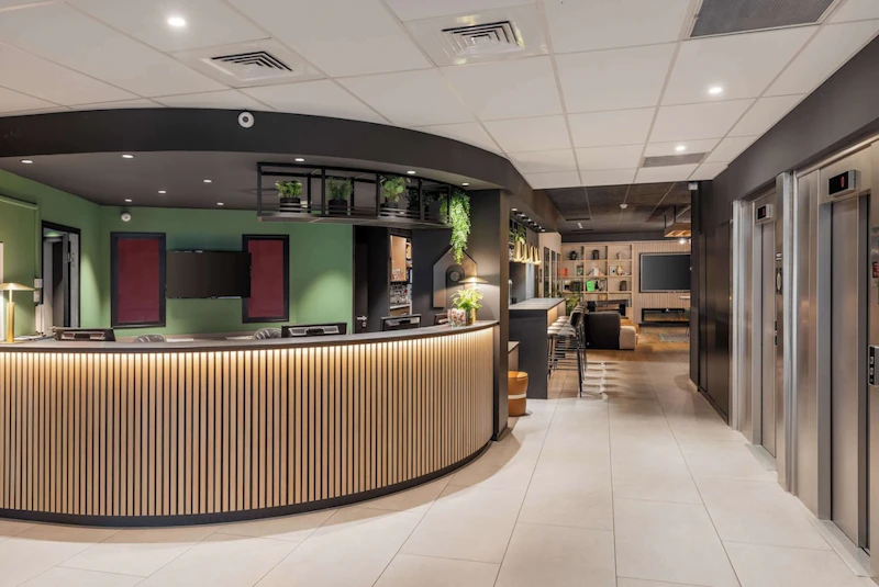 地下鉄2駅が使える好ロケーション！スタイリッシュなデザインが魅力のホテル宿泊