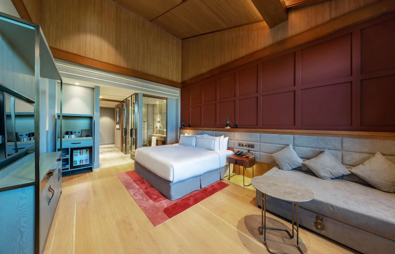 上海ディズニーランド 1デー・チケットつき！上品なブティックホテルに宿泊。JAL利用