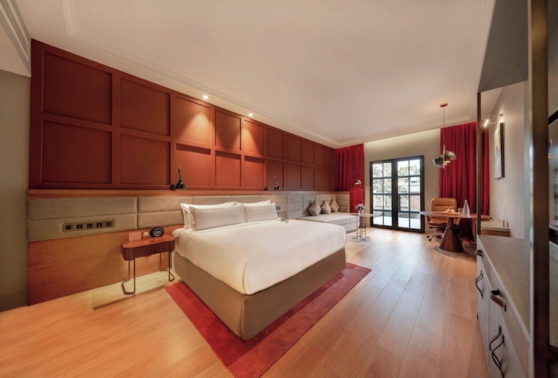 モダンな雰囲気の石庫門建築が魅力！テーマパークまでアクセス便利なホテルに宿泊