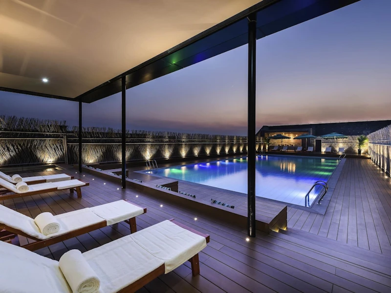 上海ディズニーランド 1デー・チケットつき！JALビジネスクラスで好立地なホテル泊