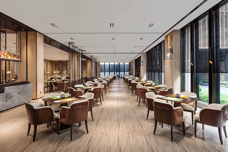 無料シャトルサービスがあって便利！人気テーマパークへ行きやすい立地のホテルに宿泊