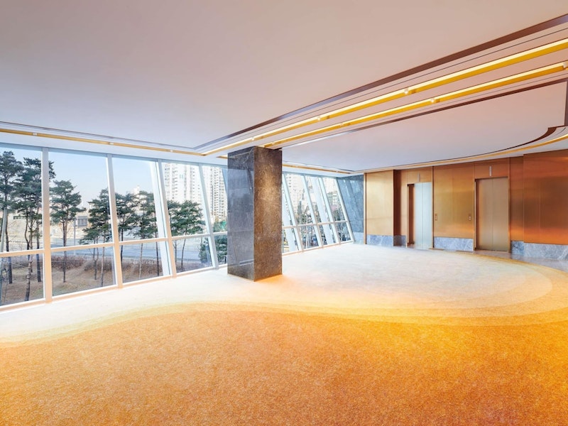 グループ旅行にぴったり！インフィニティプール併設＆漢江のほとりにある5つ星ホテル泊