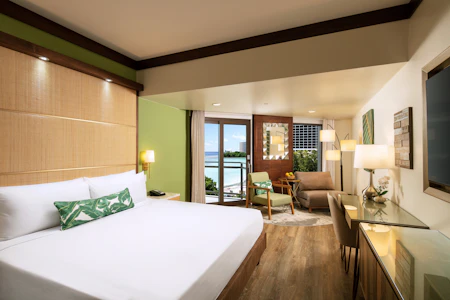 先着100組！駆け込み価格⏰おしゃれ感たっぷり！海が目の前の一流ホテルに宿泊。午前発＆夕刻帰り