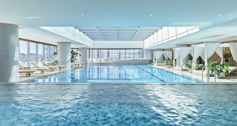 海雲台ビーチすぐそばの好立地！プールなど豪華な施設完備の5つ星ホテルでぜいたく旅