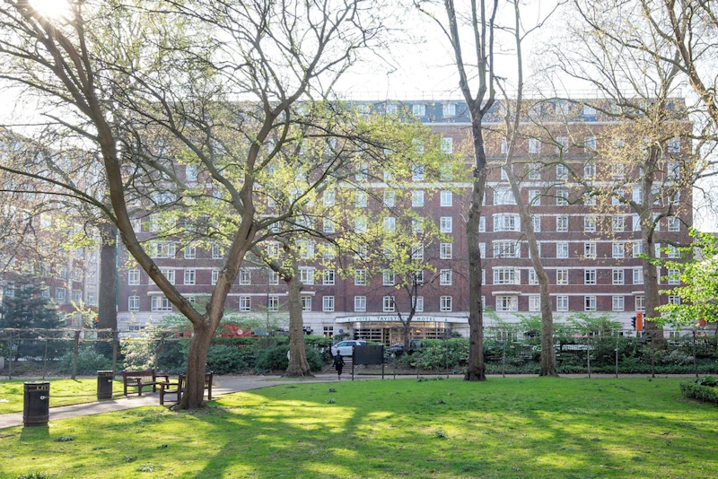 大英博物館へも好アクセス！ロンドン中心部の快適ホテルに泊まるプラン。往復送迎つき