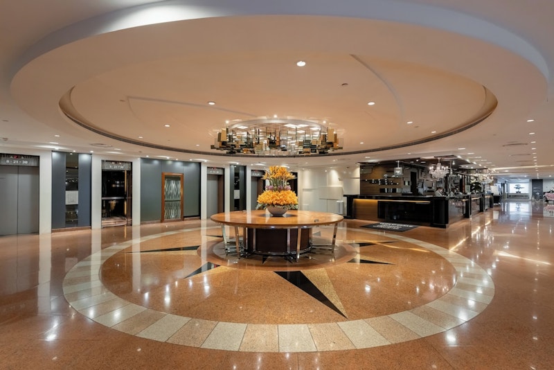 マカオ日帰り観光つき！ショッピング施設やコンビニ併設の好コスパな大型ホテルに宿泊