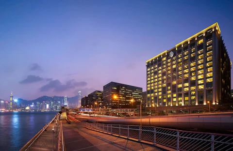 100万ドルの夜景を堪能。人気エリア × ハーバーフロントのホテルに宿泊