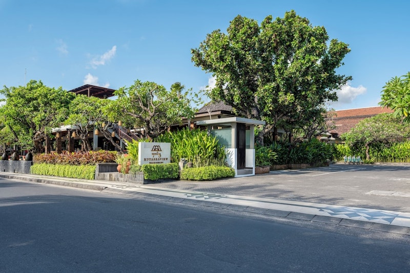 クタビーチへ好アクセス！ビーチそばのリゾートホテルでのんびり過ごすバリ旅プラン