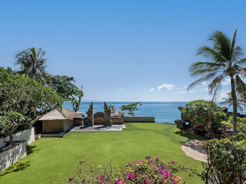 トランジットでシンガポール観光も！設備が充実する大型の5つ星ホテルにステイ