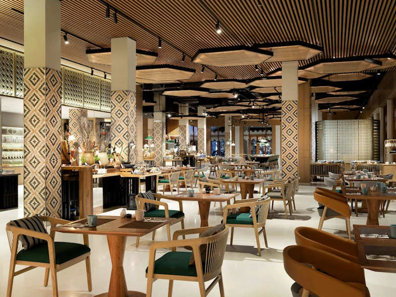 トランジットでシンガポール観光も！大型5つ星ホテルに宿泊。ビジネスクラス利用