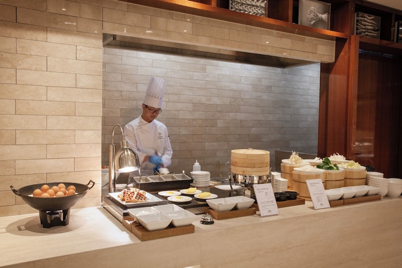 ショッピングもグルメも楽しめる！明洞のホテルにステイ。ベッド3台確約、金浦着で便利