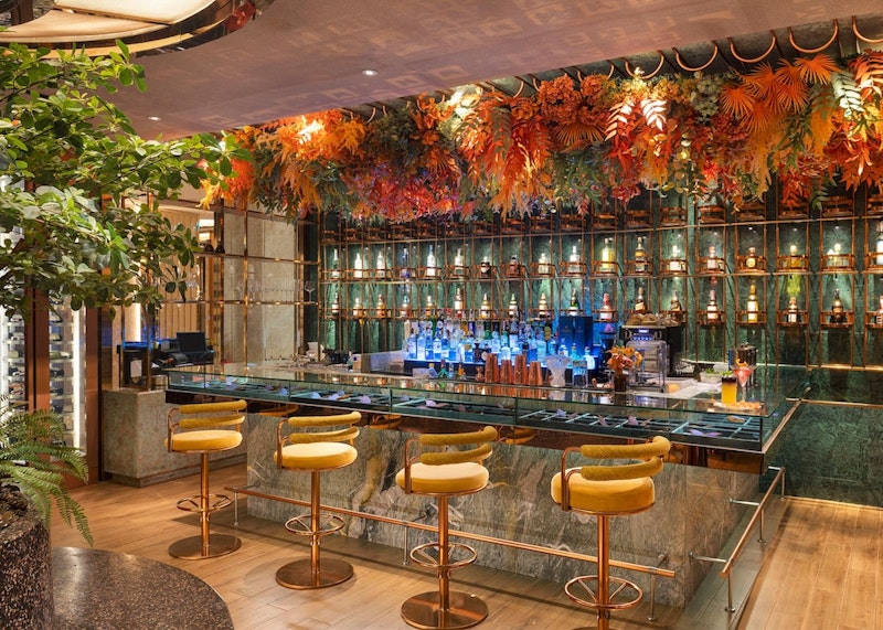 鉄道市場＆水上マーケット観光つき！駅への送迎も魅力の高級ホテル泊。ビジネスクラス利用