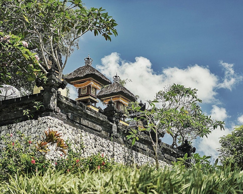 トランジットでシンガポール観光も！複数のレストラン＆バーがそなわるホテル滞在