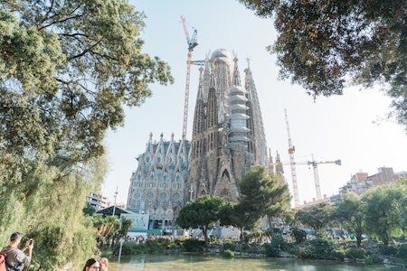 添乗員と一緒で安心！スペイン3都市を日本語ガイドの案内つきで楽しむ周遊旅